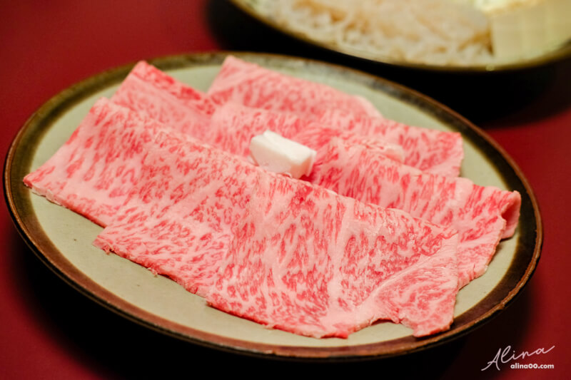 【大阪美食】北むら 心齋橋壽喜燒 北村A5和牛壽喜燒，米其林推薦 @Alina 愛琳娜
