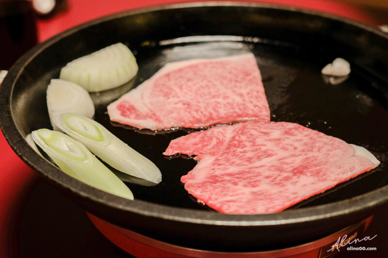 【大阪美食】北むら 心齋橋壽喜燒 北村A5和牛壽喜燒，米其林推薦 @Alina 愛琳娜