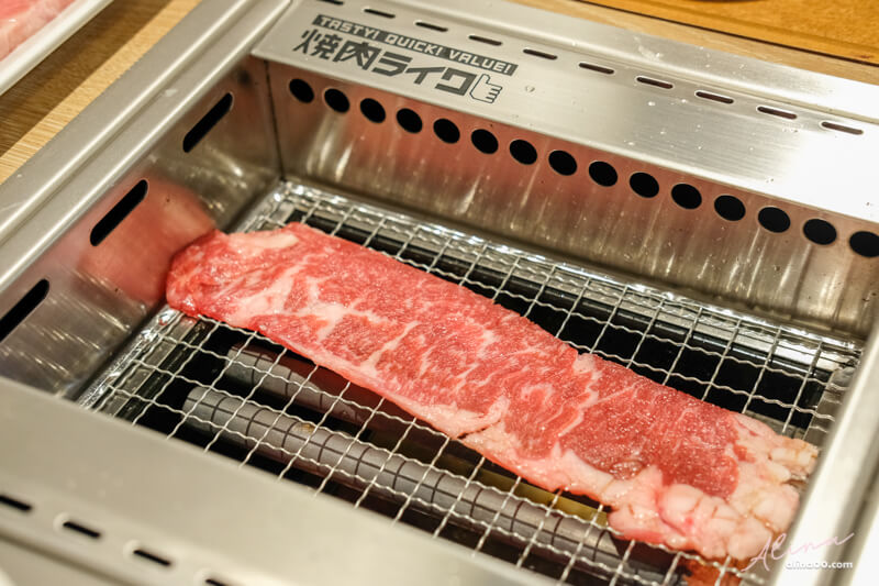 【台北食記】燒肉LIKE京站店 一人燒肉店，單身也能輕鬆吃烤肉 @Alina 愛琳娜