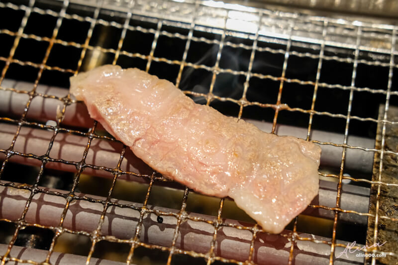 【台北食記】燒肉LIKE京站店 一人燒肉店，單身也能輕鬆吃烤肉 @Alina 愛琳娜