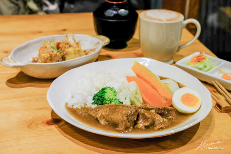 【宜蘭美食】礁溪 里海 Cafe:新鮮烤魚、海鮮定食吃過就愛上 @Alina 愛琳娜 【宜蘭美食】礁溪 里海 Cafe:新鮮烤魚、海鮮定食吃過就愛上 @Alina 愛琳娜