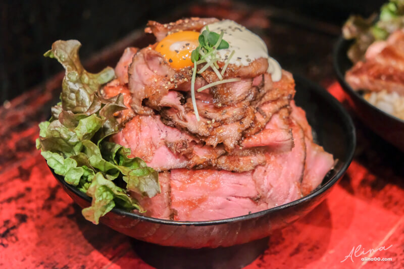 【東京美食】Red Rock 東京原宿店|人氣和牛肉丼、厚切牛排蓋飯 @Alina 愛琳娜 【東京美食】Red Rock 東京原宿店|人氣和牛肉丼、厚切牛排蓋飯 @Alina 愛琳娜