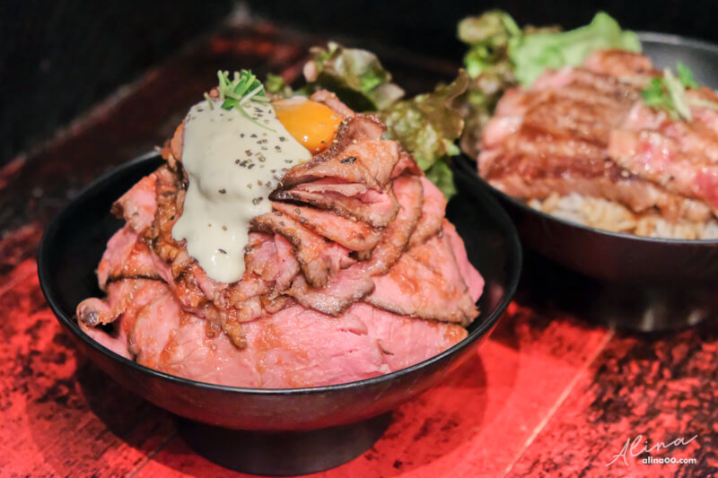 【東京美食】Red Rock 東京原宿店|人氣和牛肉丼、厚切牛排蓋飯 @Alina 愛琳娜 【東京美食】Red Rock 東京原宿店|人氣和牛肉丼、厚切牛排蓋飯 @Alina 愛琳娜