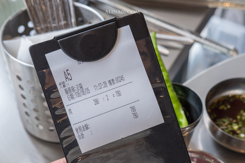 【台北美食】新村站著吃烤肉台北店|鐵桶韓國烤肉訂位免排隊 @Alina 愛琳娜 【台北美食】新村站著吃烤肉台北店|鐵桶韓國烤肉訂位免排隊 @Alina 愛琳娜