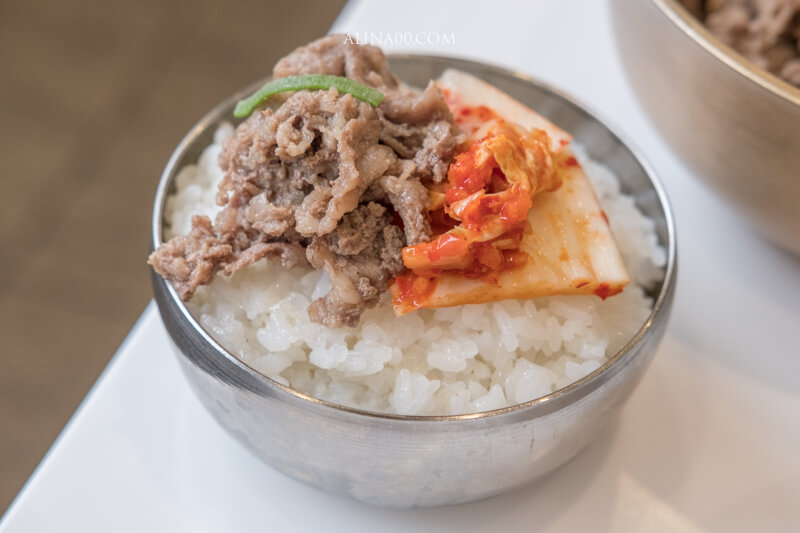 【首爾美食】 新村大姐烤肉 原王大姐排骨,評價湯調味牛肉定食 @Alina 愛琳娜 【首爾美食】 新村大姐烤肉 原王大姐排骨,評價湯調味牛肉定食 @Alina 愛琳娜