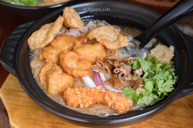 【台北美食】賴桑透抽蚵仔麵線|龍山寺美食推薦,魔霸特餐料多好吃 @Alina 愛琳娜 【台北美食】賴桑透抽蚵仔麵線|龍山寺美食推薦,魔霸特餐料多好吃 @Alina 愛琳娜