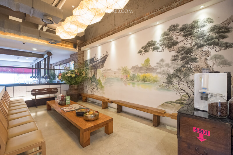 【首爾美食】古宮拌飯 明洞店｜好吃的韓國全州拌飯，中文訂位優惠又方便 @Alina 愛琳娜