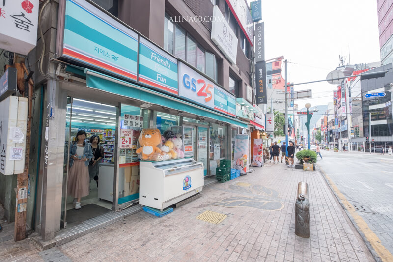 【釜山住宿】阿班酒店 西面站｜近美食購物商圈，飯店平價房間又大 @Alina 愛琳娜