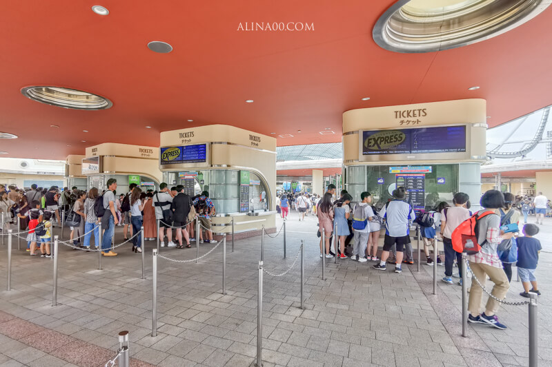 【大阪景點】日本環球影城 Extra Cool Summer｜跟小小兵、航海王玩水全面淋濕！ @Alina 愛琳娜
