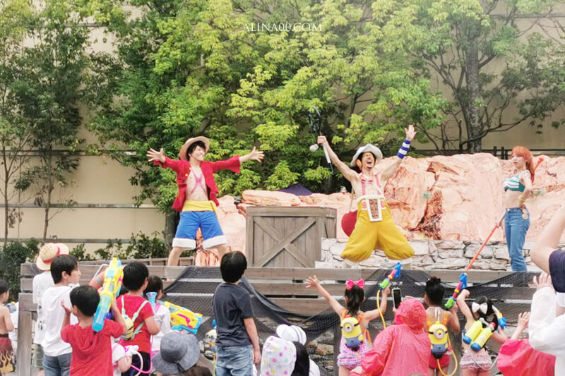 【大阪景點】日本環球影城 Extra Cool Summer｜跟小小兵、航海王玩水全面淋濕！ @Alina 愛琳娜