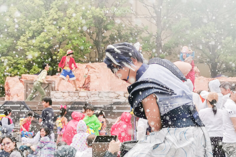 【大阪景點】日本環球影城 Extra Cool Summer｜跟小小兵、航海王玩水全面淋濕！ @Alina 愛琳娜