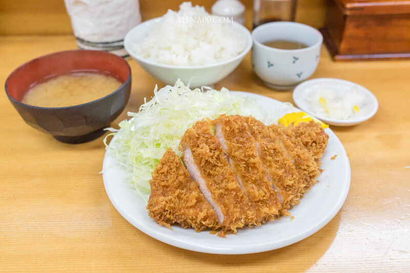 【東京美食】とんかつ 山家豬排 上野御徒町-炸豬排飯定食便宜好吃 @Alina 愛琳娜 【東京美食】とんかつ 山家豬排 上野御徒町-炸豬排飯定食便宜好吃 @Alina 愛琳娜