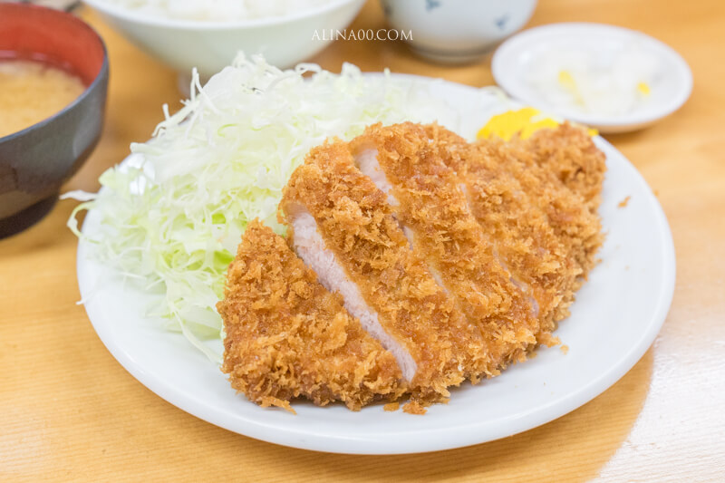 【東京美食】とんかつ 山家豬排 上野御徒町-炸豬排飯定食便宜好吃 @Alina 愛琳娜 【東京美食】とんかつ 山家豬排 上野御徒町-炸豬排飯定食便宜好吃 @Alina 愛琳娜