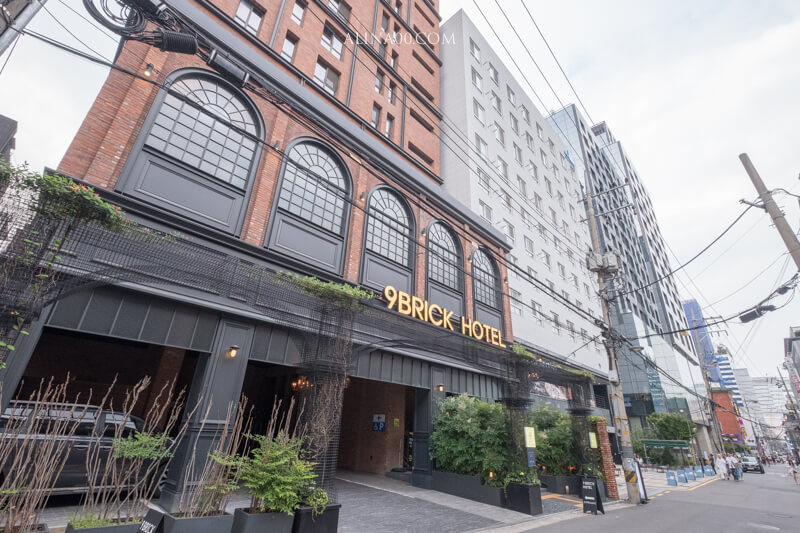 首爾弘大九磚飯店(奈比酒店) 9 Brick Hotel｜復古歐風高質感 @Alina 愛琳娜