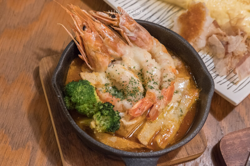 【名古屋美食】金槍魚中心 榮店:用湯匙豪邁吃鮪魚生魚片! @Alina 愛琳娜 【名古屋美食】金槍魚中心 榮店:用湯匙豪邁吃鮪魚生魚片! @Alina 愛琳娜