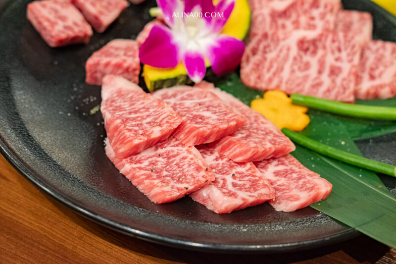 【大阪美食】燒肉屋大牧場-心齋橋燒肉吃到飽、黑毛A5和牛套餐 @Alina 愛琳娜 【大阪美食】燒肉屋大牧場-心齋橋燒肉吃到飽、黑毛A5和牛套餐 @Alina 愛琳娜