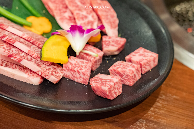 【大阪美食】燒肉屋大牧場-心齋橋燒肉吃到飽、黑毛A5和牛套餐 @Alina 愛琳娜 【大阪美食】燒肉屋大牧場-心齋橋燒肉吃到飽、黑毛A5和牛套餐 @Alina 愛琳娜