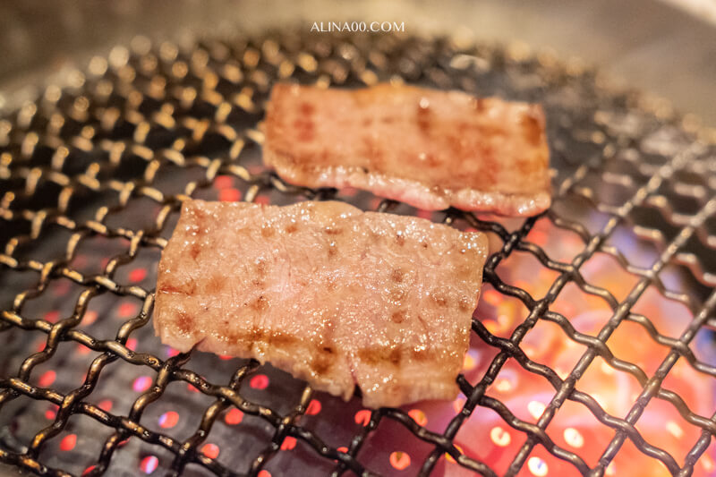 【大阪美食】燒肉屋大牧場-心齋橋燒肉吃到飽、黑毛A5和牛套餐 @Alina 愛琳娜