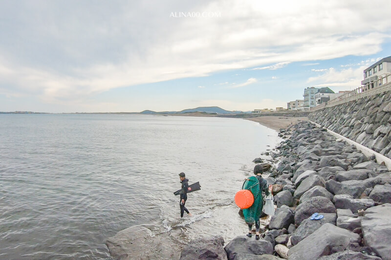 【濟州島深度旅遊】濟州島海女體驗-中文教學,第1次挑戰就成功! @Alina 愛琳娜 【濟州島深度旅遊】濟州島海女體驗-中文教學,第1次挑戰就成功! @Alina 愛琳娜