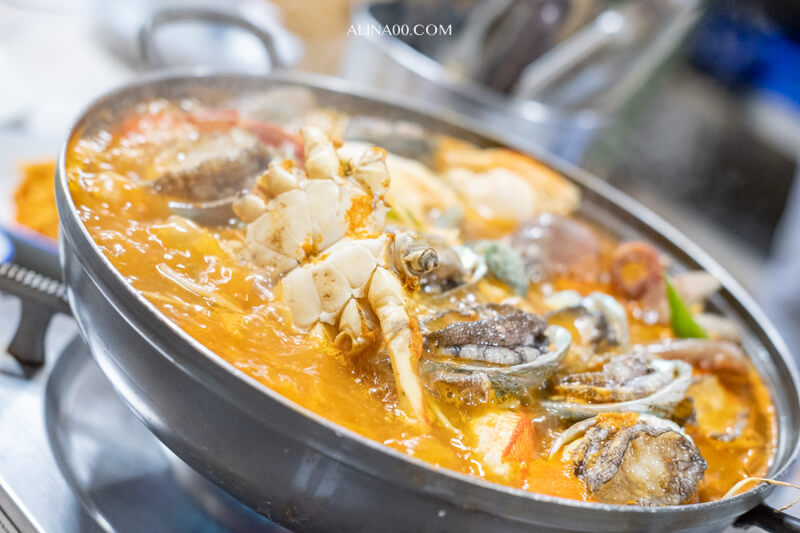 【濟州島美食】濟州市-大元家-鮑魚海鮮鍋、烤馬頭魚招牌推薦必吃！ @Alina 愛琳娜
