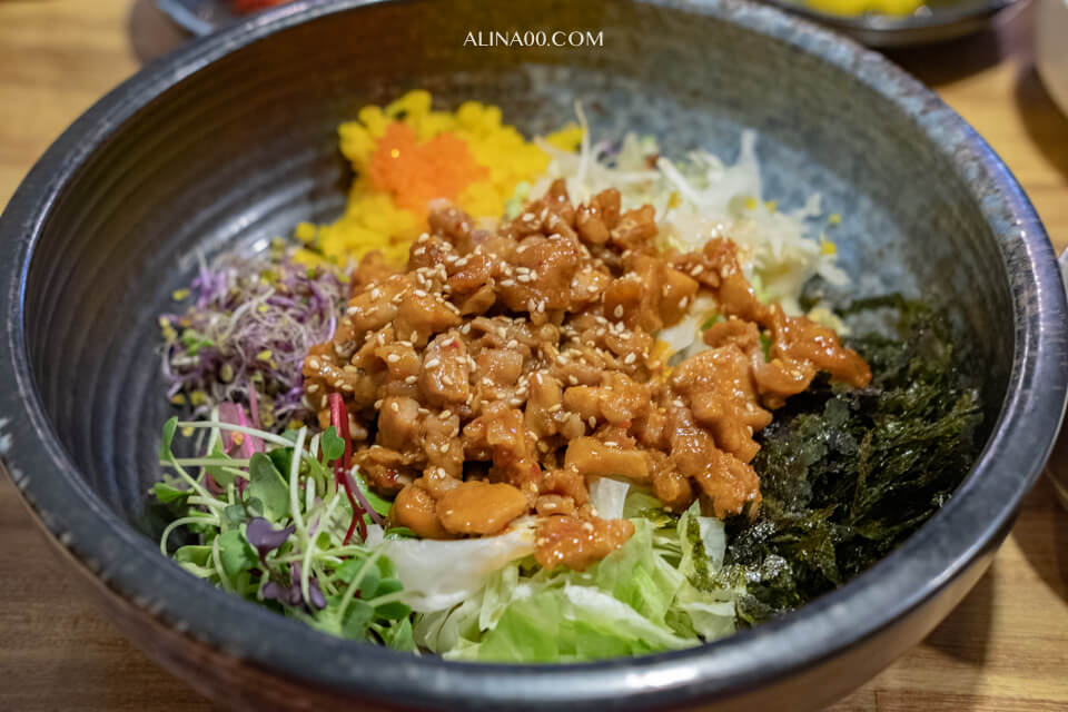 【首爾美食】 弘大韓式拌飯 덮불蓋飯｜一人友善餐廳吃飯好方便 @Alina 愛琳娜