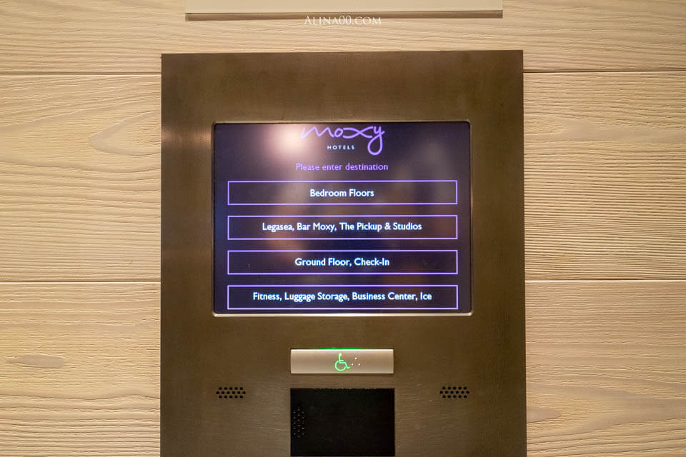 紐約時報廣場 MOXY NYC Times Square 曼哈頓時尚飯店，青春有活力 @Alina 愛琳娜
