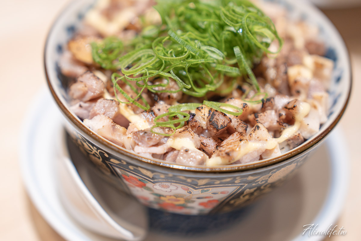 麵屋昕家|內湖泡系雞白湯拉麵,配叉燒飯香濃飽足 @Alina 愛琳娜 麵屋昕家|內湖泡系雞白湯拉麵,配叉燒飯香濃飽足 @Alina 愛琳娜