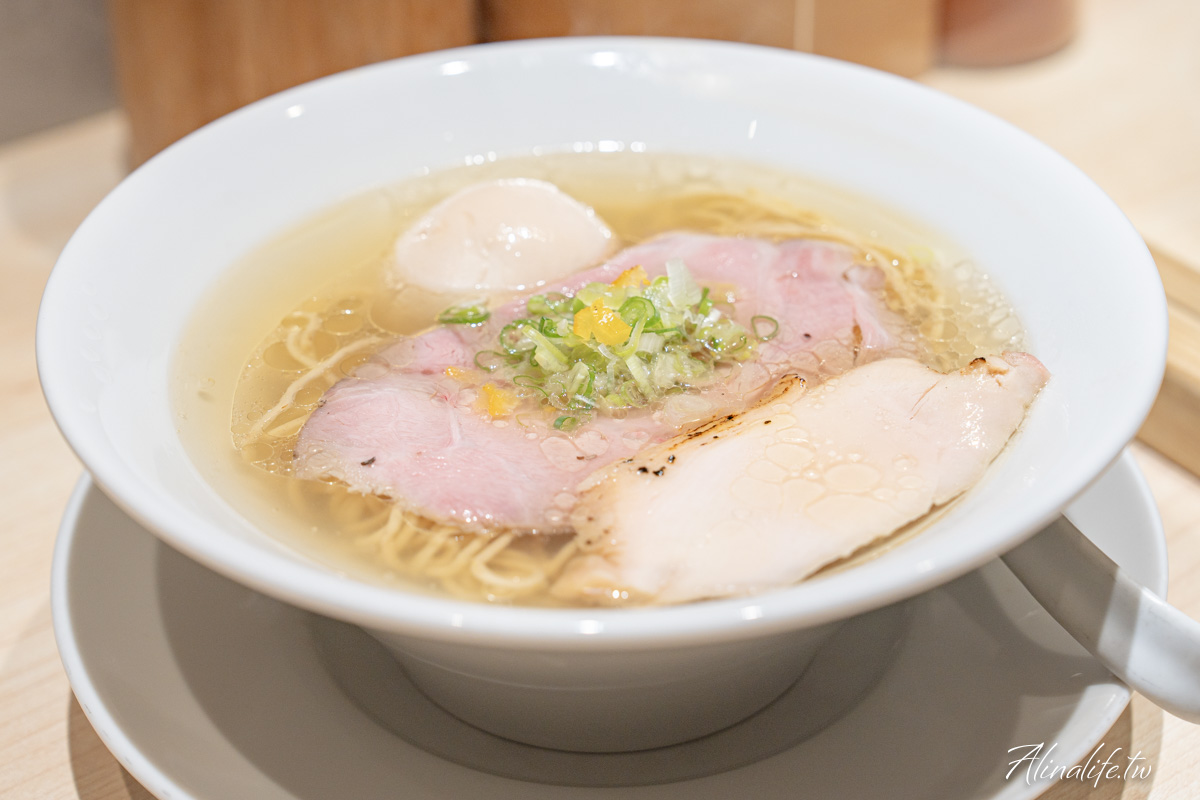 麵屋昕家|內湖泡系雞白湯拉麵,配叉燒飯香濃飽足 @Alina 愛琳娜 麵屋昕家|內湖泡系雞白湯拉麵,配叉燒飯香濃飽足 @Alina 愛琳娜