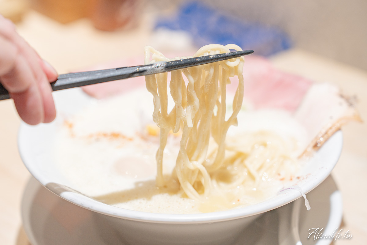 麵屋昕家|內湖泡系雞白湯拉麵,配叉燒飯香濃飽足 @Alina 愛琳娜 麵屋昕家|內湖泡系雞白湯拉麵,配叉燒飯香濃飽足 @Alina 愛琳娜