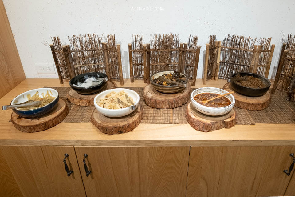 上善豆家 |東區素食餐廳:冰花煎餃、鹽滷豆花,健康吃 @Alina 愛琳娜 上善豆家 |東區素食餐廳:冰花煎餃、鹽滷豆花,健康吃 @Alina 愛琳娜