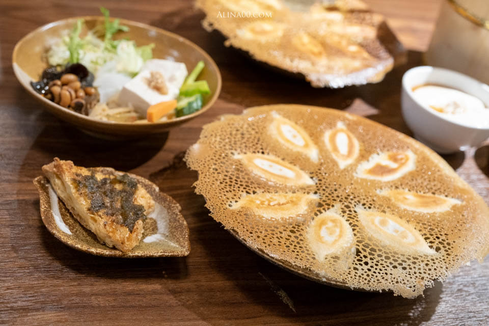 上善豆家 ｜東區素食餐廳：冰花煎餃、鹽滷豆花，健康吃 @Alina 愛琳娜