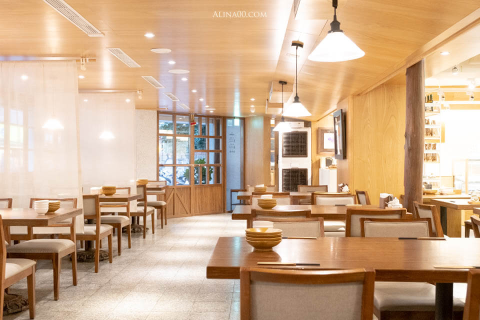 上善豆家 |東區素食餐廳:冰花煎餃、鹽滷豆花,健康吃 @Alina 愛琳娜 上善豆家 |東區素食餐廳:冰花煎餃、鹽滷豆花,健康吃 @Alina 愛琳娜