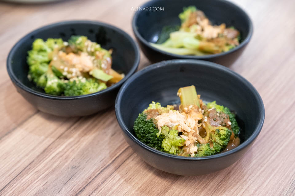 【台北美食】 小六食堂 日式料理｜無菜單也有海鮮丼，沒訂位吃不到！ @Alina 愛琳娜