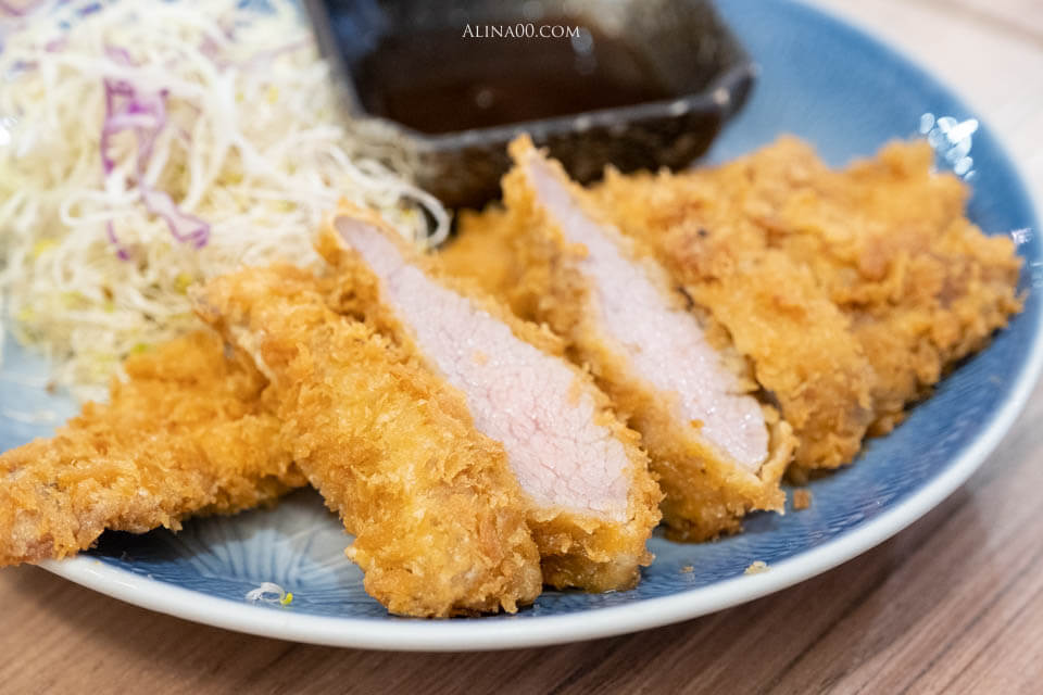 【台北美食】 小六食堂 日式料理｜無菜單也有海鮮丼，沒訂位吃不到！ @Alina 愛琳娜
