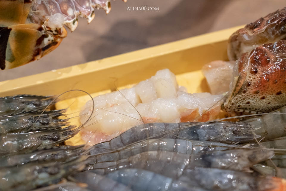 【台北美食】內湖上官木桶鍋 |痛風火鍋海鮮船、美味牛肉盤 @Alina 愛琳娜 【台北美食】內湖上官木桶鍋 |痛風火鍋海鮮船、美味牛肉盤 @Alina 愛琳娜