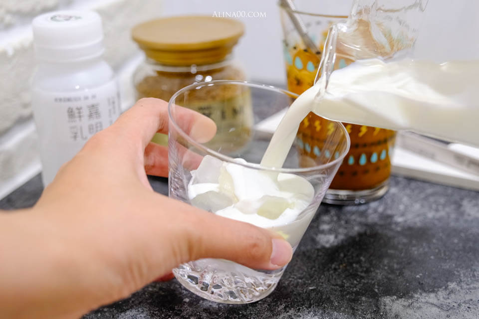 【懶人食譜】 400次咖啡 做法簡單！手打焦糖奶蓋咖啡，從澳門紅到韓國 @Alina 愛琳娜