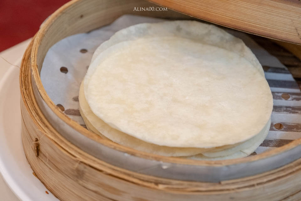 【台北美食】龍都酒樓內湖店｜廣式烤鴨三吃，推薦配鴨架粥跟港點 @Alina 愛琳娜