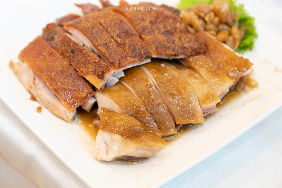 【台北美食】龍都酒樓內湖店｜廣式烤鴨三吃，推薦配鴨架粥跟港點 @Alina 愛琳娜