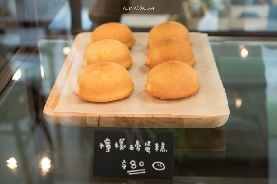 【台北美食】內湖 半夏生 寵物友善咖啡廳｜東湖文青放鬆下午茶店 @Alina 愛琳娜