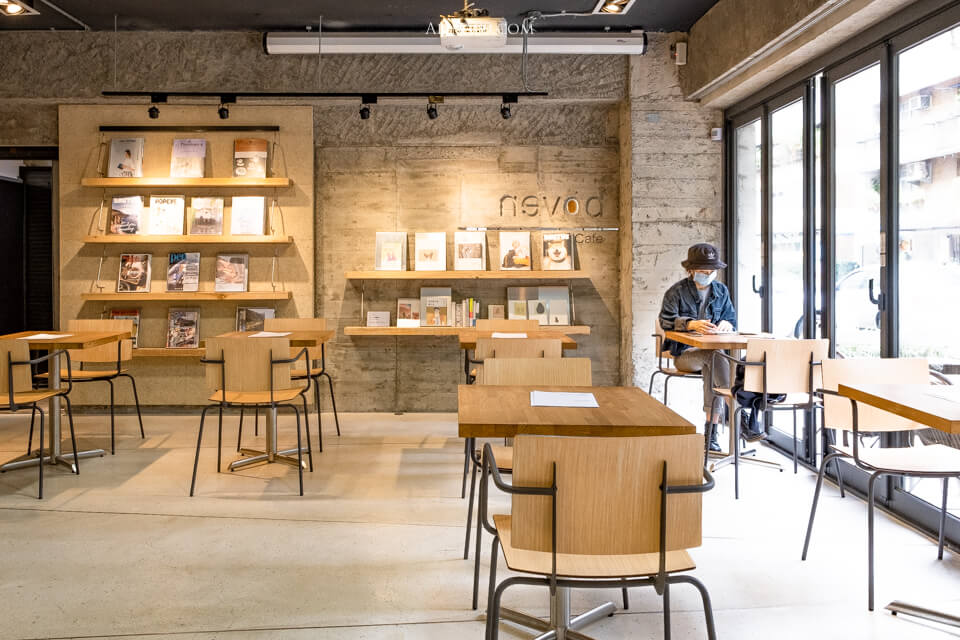 【台北美食】 boven cafe 雜誌圖書館|東區文青不限時咖啡廳 @Alina 愛琳娜 【台北美食】 boven cafe 雜誌圖書館|東區文青不限時咖啡廳 @Alina 愛琳娜