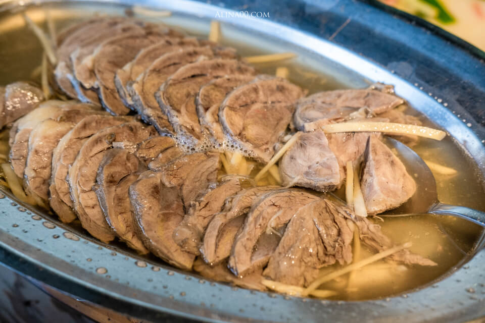 【花蓮美食】月廬食堂鳳林梅子雞｜老饕愛吃手扒雞名店回歸 @Alina 愛琳娜