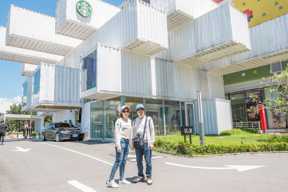 【花蓮景點】星巴克貨櫃屋 洄瀾門市｜超人氣IG網美打卡景點 @Alina 愛琳娜