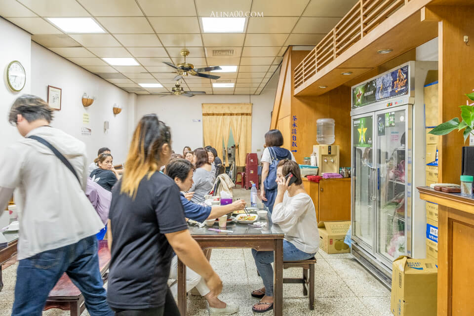 【花蓮美食】阿姑的店台菜餐廳｜蒜泥松阪豬、阿姑芋卷招牌推薦 @Alina 愛琳娜