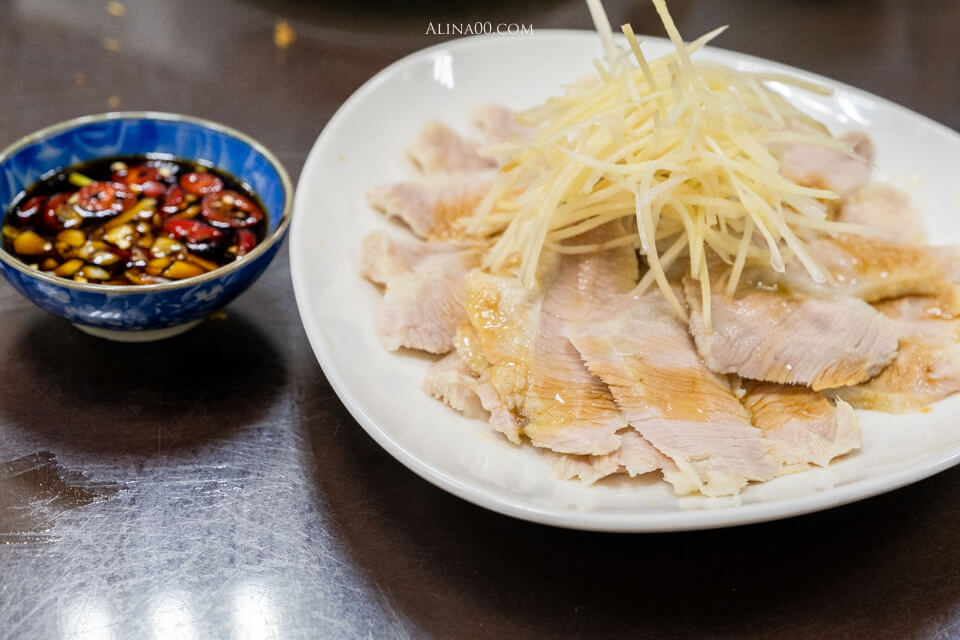 【花蓮美食】阿姑的店台菜餐廳｜蒜泥松阪豬、阿姑芋卷招牌推薦 @Alina 愛琳娜