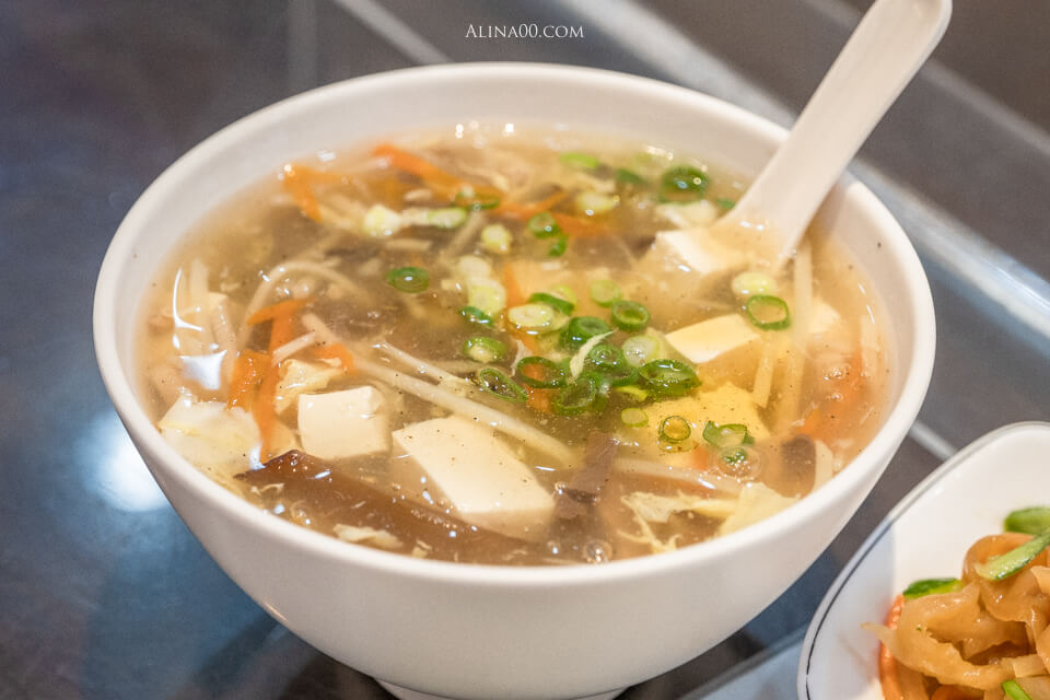 【台北美食】 巧之味手工水餃 |濟南路干貝水餃,有健康綠藻皮 @Alina 愛琳娜 【台北美食】 巧之味手工水餃 |濟南路干貝水餃,有健康綠藻皮 @Alina 愛琳娜