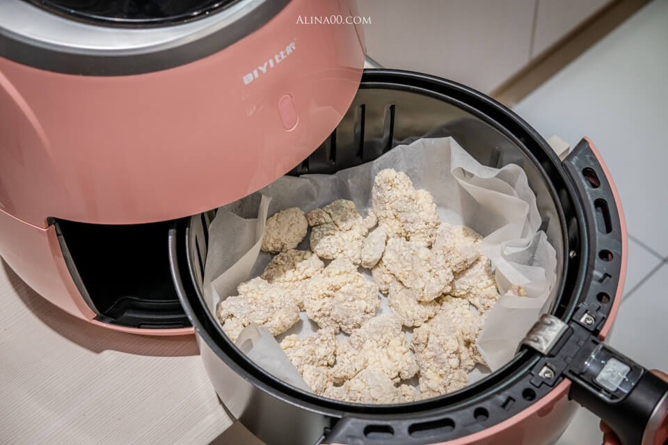 【宅配美食】桃城雞排鹽酥雞 |氣炸鍋炸雞x秘製椒麻醬,超好吃! @Alina 愛琳娜 【宅配美食】桃城雞排鹽酥雞 |氣炸鍋炸雞x秘製椒麻醬,超好吃! @Alina 愛琳娜