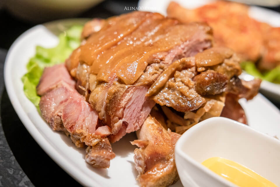 【台東美食】 七里坡 紅藜養生料理｜舒肥雞肉拌麵健康與美味兼具 @Alina 愛琳娜