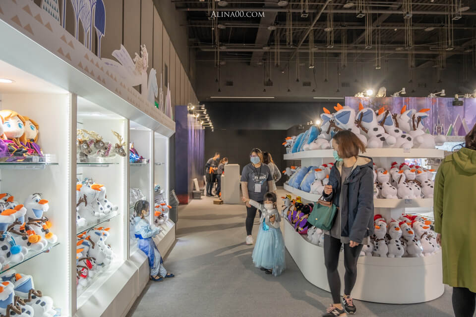 【台北展覽】FROZEN 冰雪奇緣夢幻特展 |跟艾莎女王、雪寶一起跳舞 @Alina 愛琳娜 【台北展覽】FROZEN 冰雪奇緣夢幻特展 |跟艾莎女王、雪寶一起跳舞 @Alina 愛琳娜