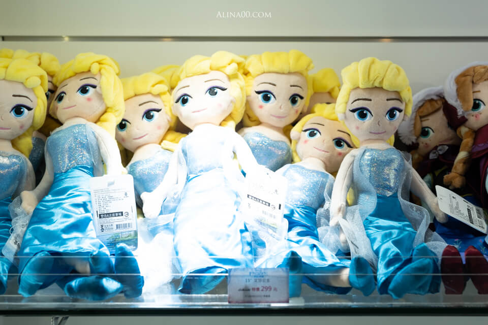 【台北展覽】FROZEN 冰雪奇緣夢幻特展 |跟艾莎女王、雪寶一起跳舞 @Alina 愛琳娜 【台北展覽】FROZEN 冰雪奇緣夢幻特展 |跟艾莎女王、雪寶一起跳舞 @Alina 愛琳娜