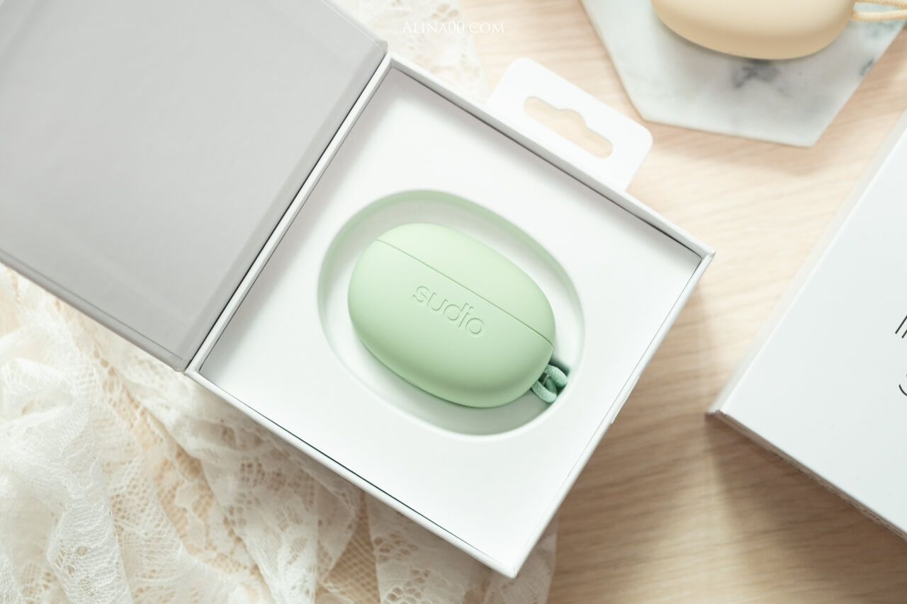 【耳機推薦】 Sudio T2 主動式降噪|輕巧美型、音質再升級 @Alina 愛琳娜 【耳機推薦】 Sudio T2 主動式降噪|輕巧美型、音質再升級 @Alina 愛琳娜